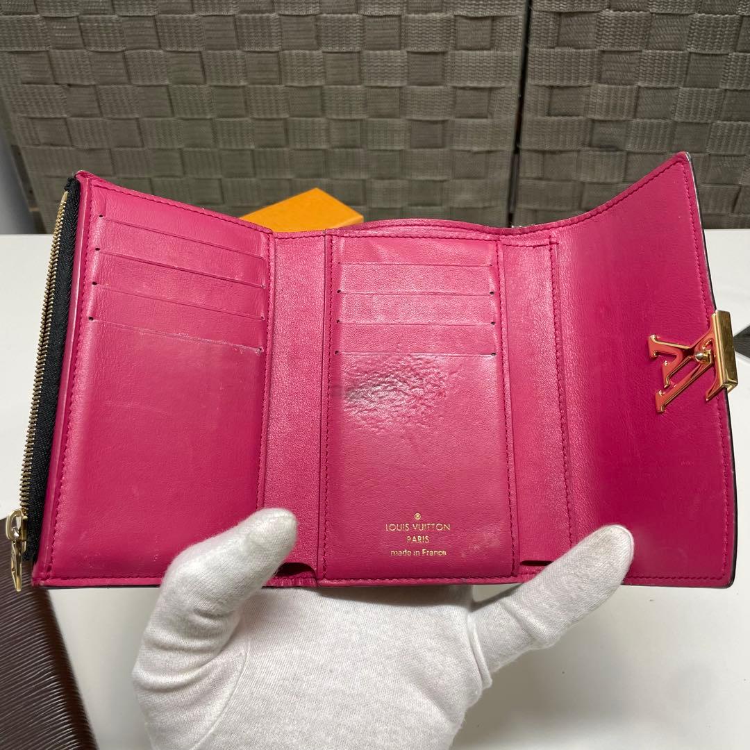 ミ*い様 LOUIS VUITTON カプシーヌ　三つ折り財布 ブラック