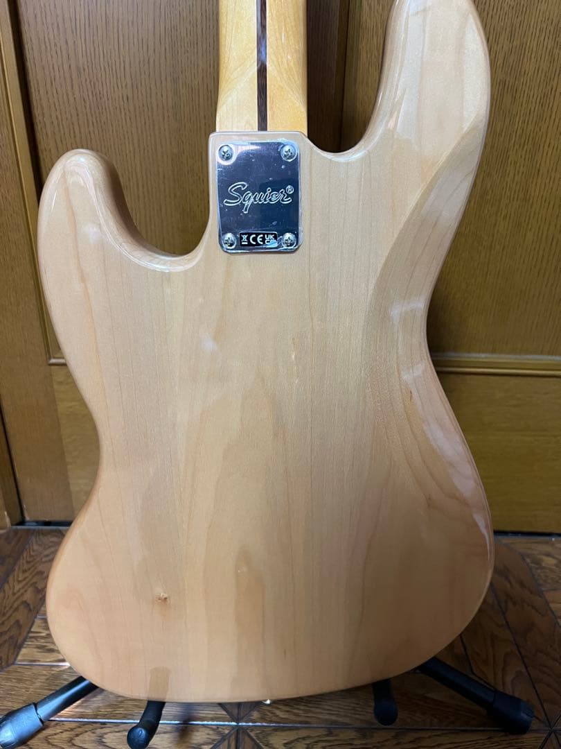 新品未使用Squier Classic Vibe ’70s Jazz Bass