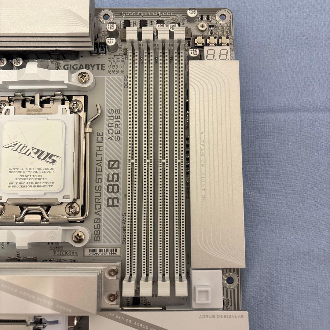 【美品】B850 AORUS STEALTH ICE (AM5 バックコネクタ）
