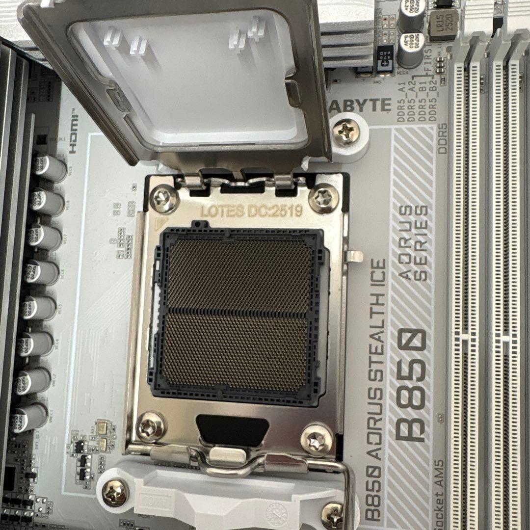 【美品】B850 AORUS STEALTH ICE (AM5 バックコネクタ）