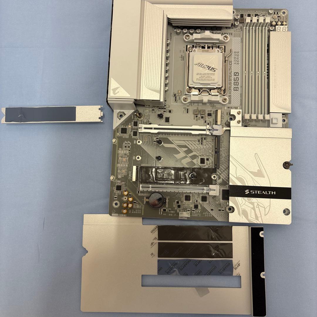 【美品】B850 AORUS STEALTH ICE (AM5 バックコネクタ）