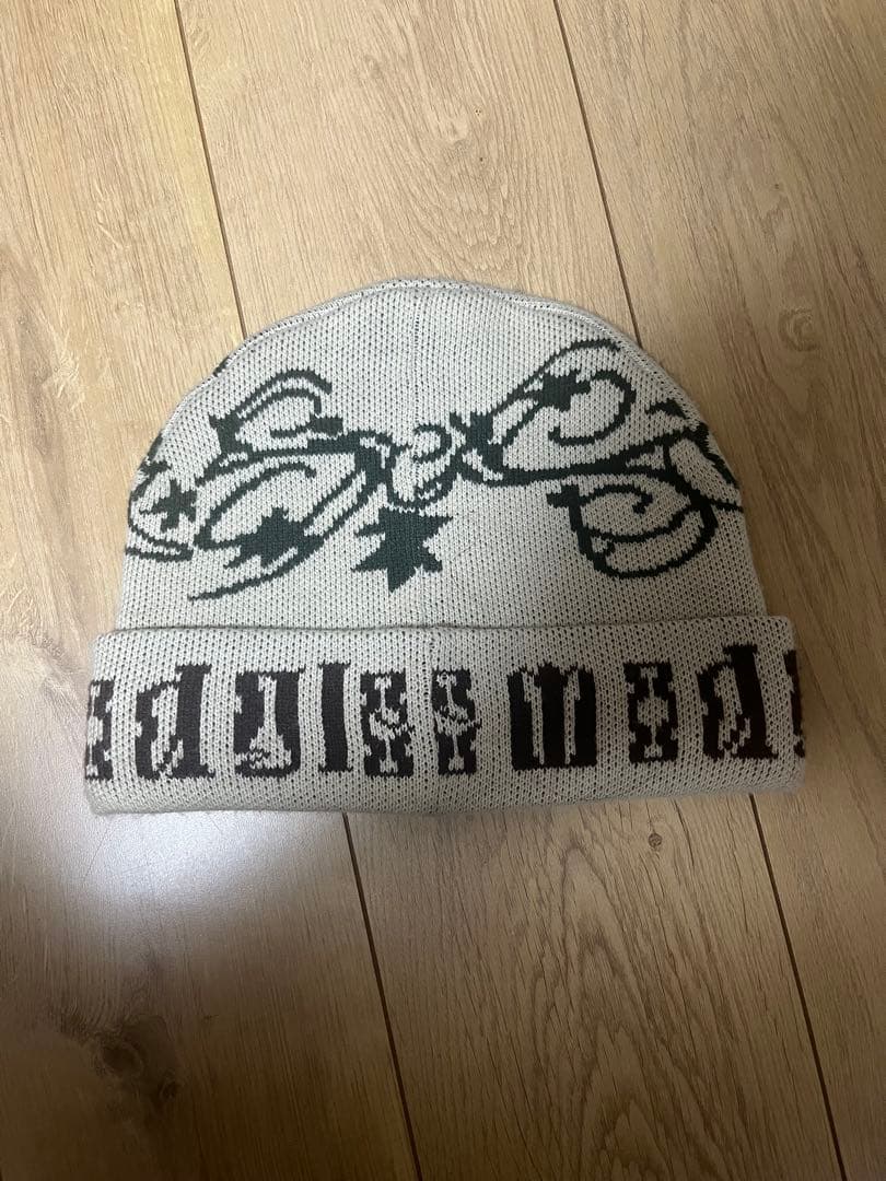 modgleビーニー　超希少