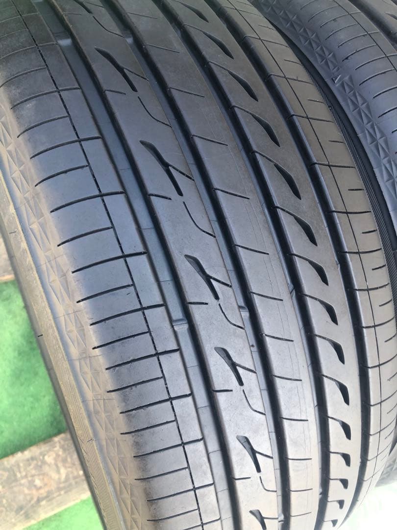 225/45 R17 BRIDGESTONE REGNO GR-XIII、25年