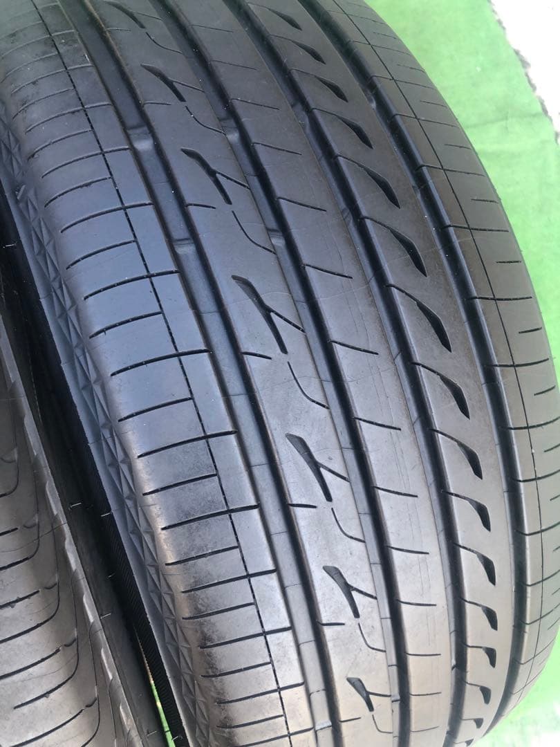 225/45 R17 BRIDGESTONE REGNO GR-XIII、25年