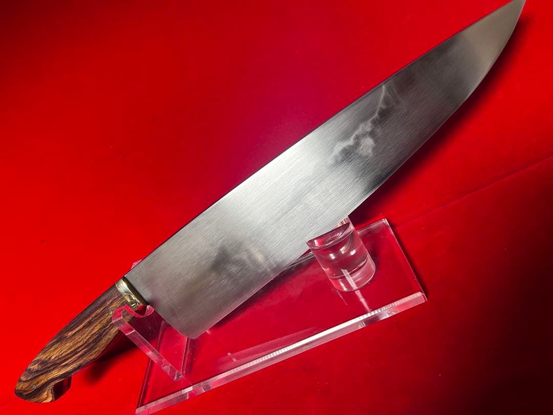 01577 包丁　牛刀　本焼　富士山波紋　手作り　スウェーデン鋼　未使用品