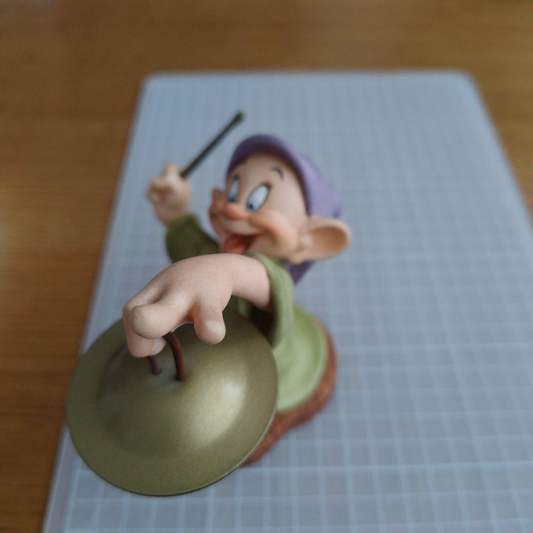 ディズニー 白雪姫 ドーピー（おとぼけ）陶器置き物