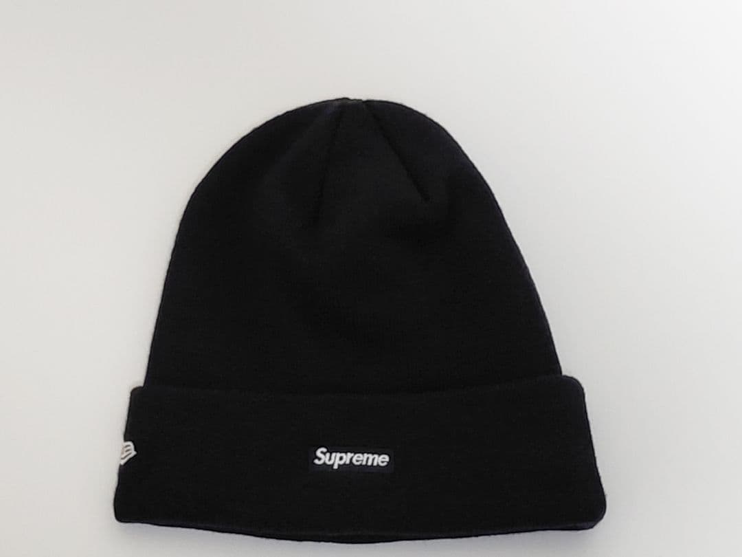 極美品　Supreme × New Era　ツノ S Logo　Beanie　黒