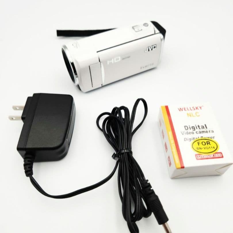 JVC Everio GZ-HM670-W HDビデオカメラ