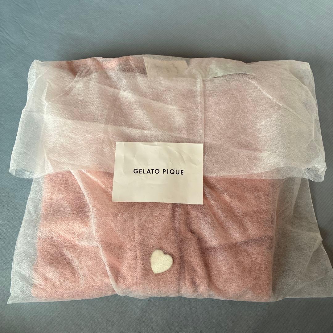 【新品未使用・タグ付き】LE SSERAFIM GELATO PIQUE RED