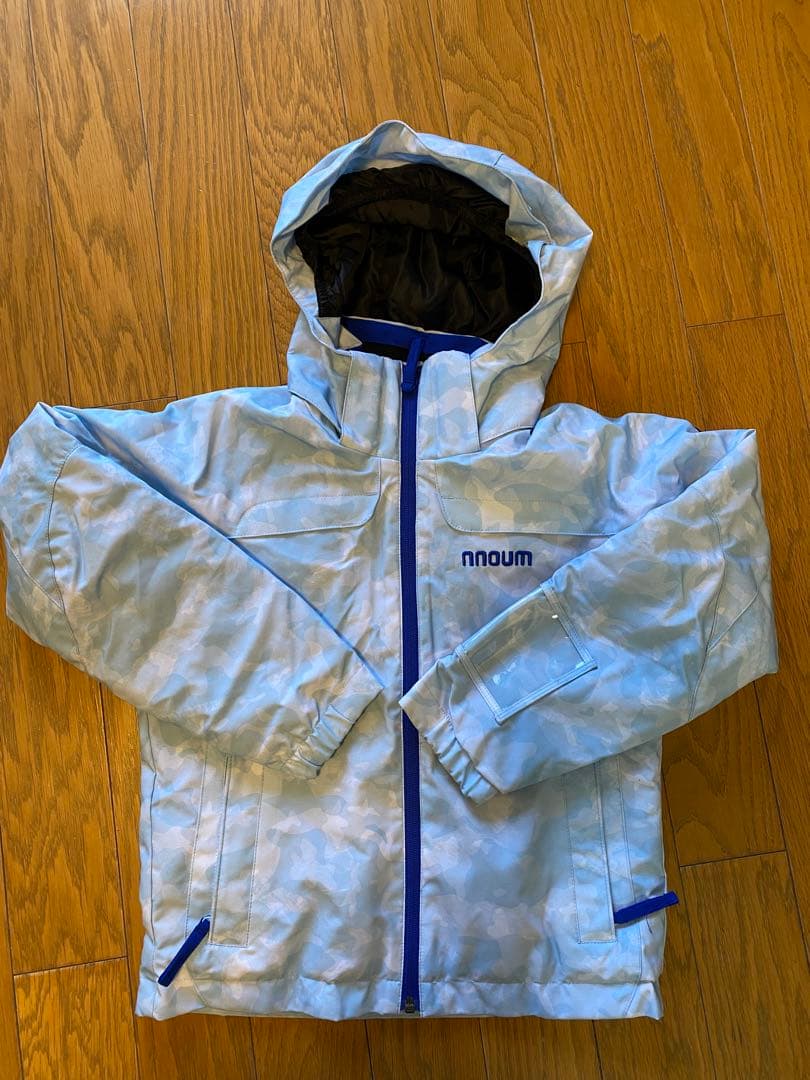 【美品】NNOUM ノアム スキーウェア130 ニット帽、グローブ付き