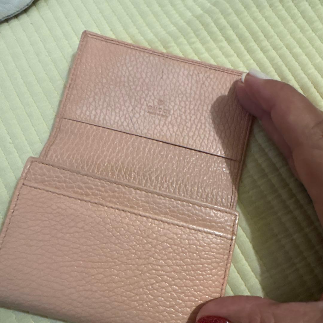 Gucci 名刺入れ　ピンク