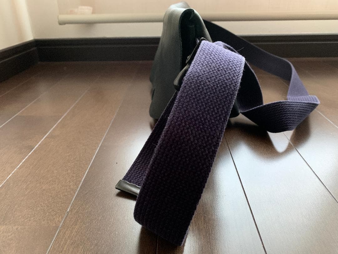Uni&co. メッセンジャーバッグ (XS)/DARK NAVY