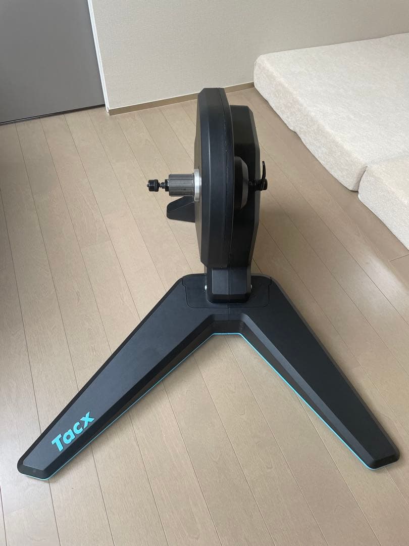 Tacx FLUX 2 Smart スマートトレーナー