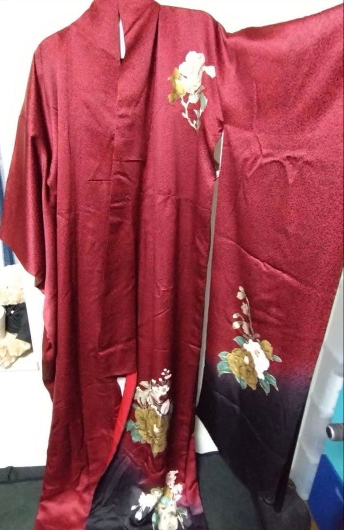 【限定値下げ】振袖　赤黒