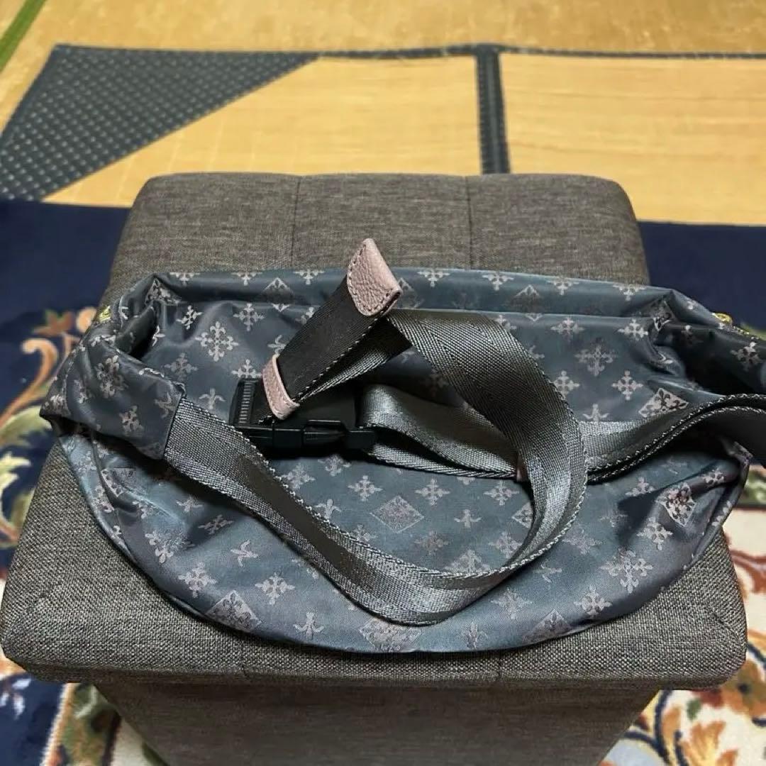 美品‼️russet ボディバッグ・ウエストポーチ グレー