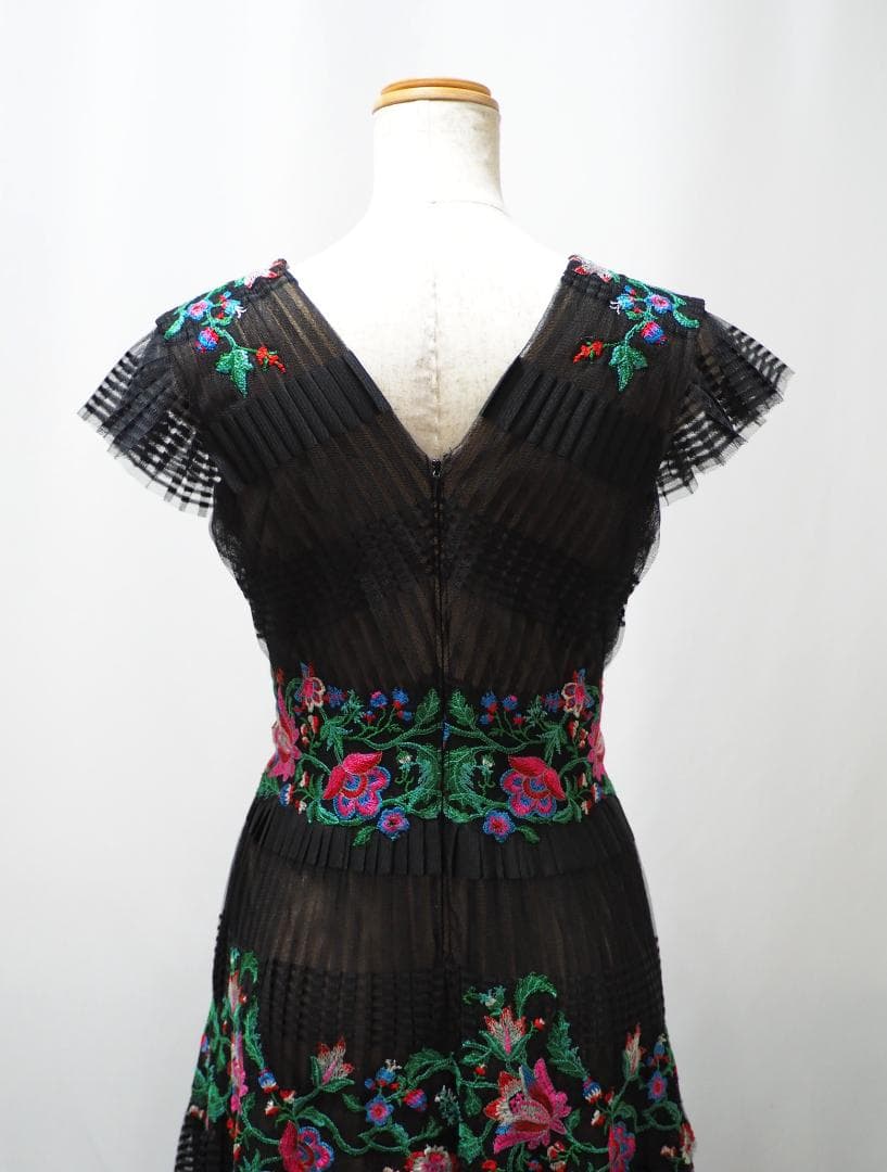 TADASHI SHOJI　ワンピース　「４ 」/ ９号程度