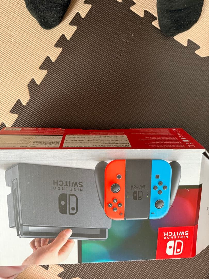 ユ*タ様 し*）様 Nintendo Switch 本体　箱付き