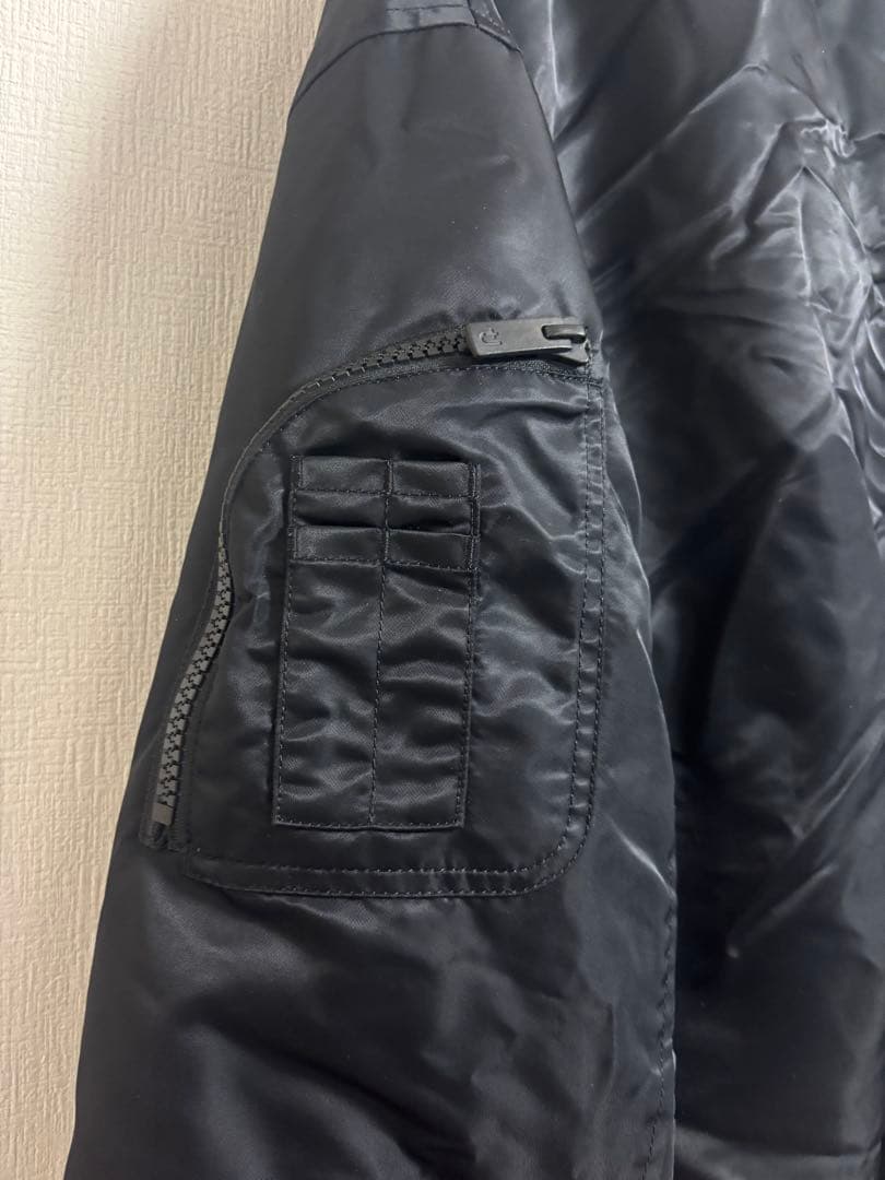 ユニクロプラスj UNIQLOプラスj ダウンジャケット uniqloプラスj