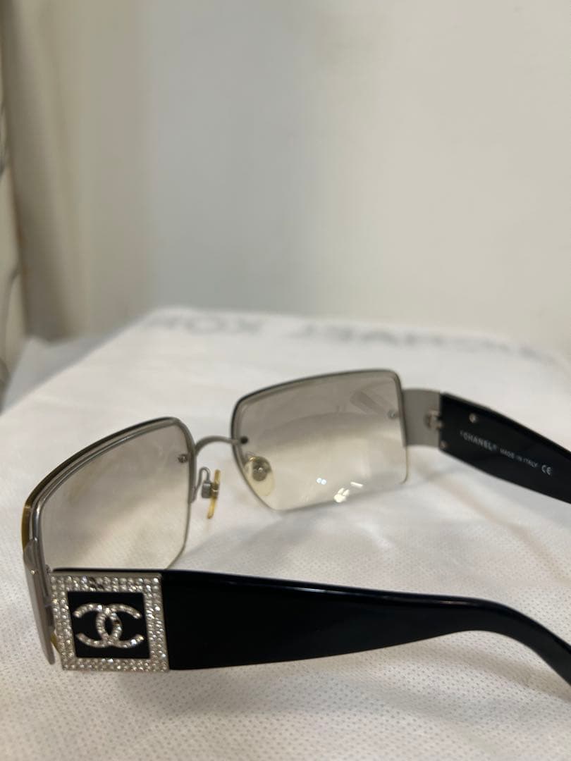 CHANEL サングラス シルバー グラデーション