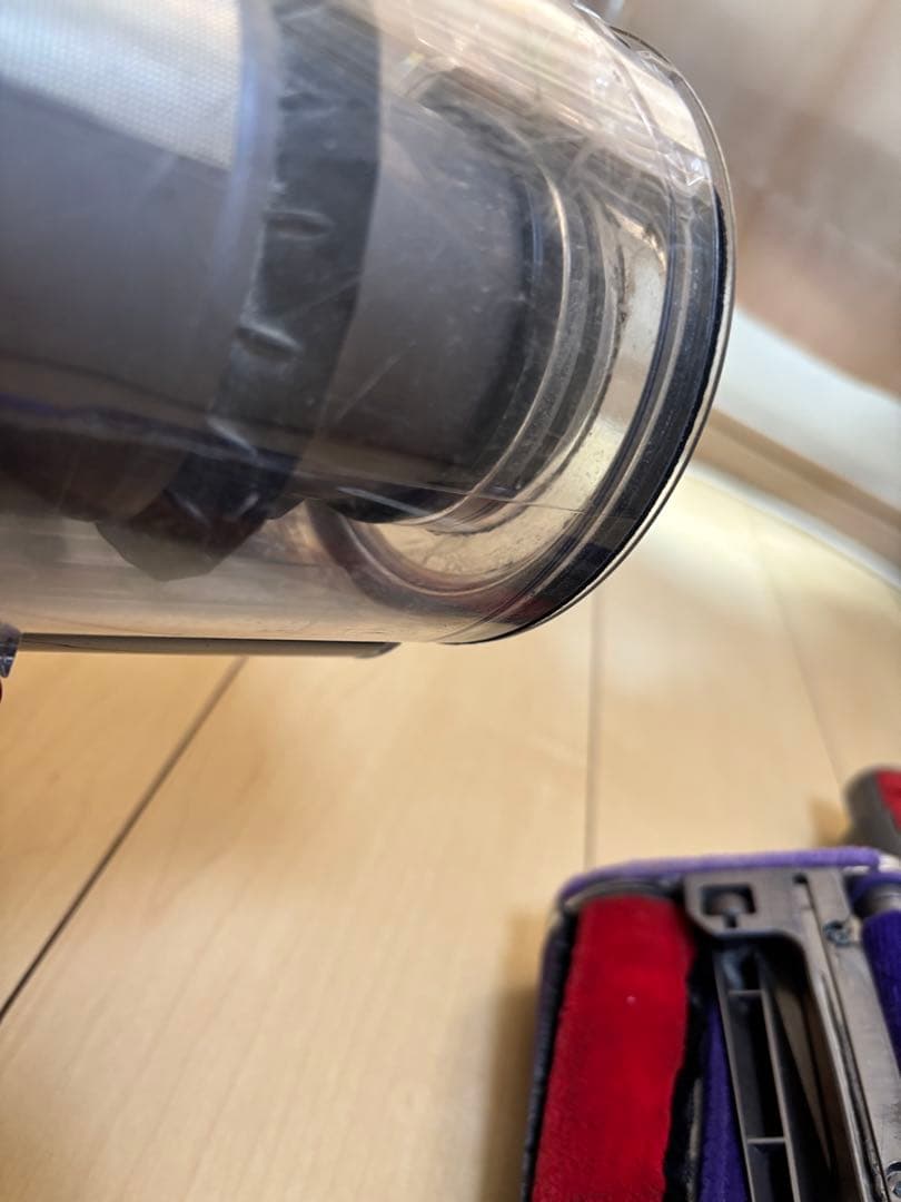 ダイソンdysonのSV14コードレスクリーナー　付属品多数