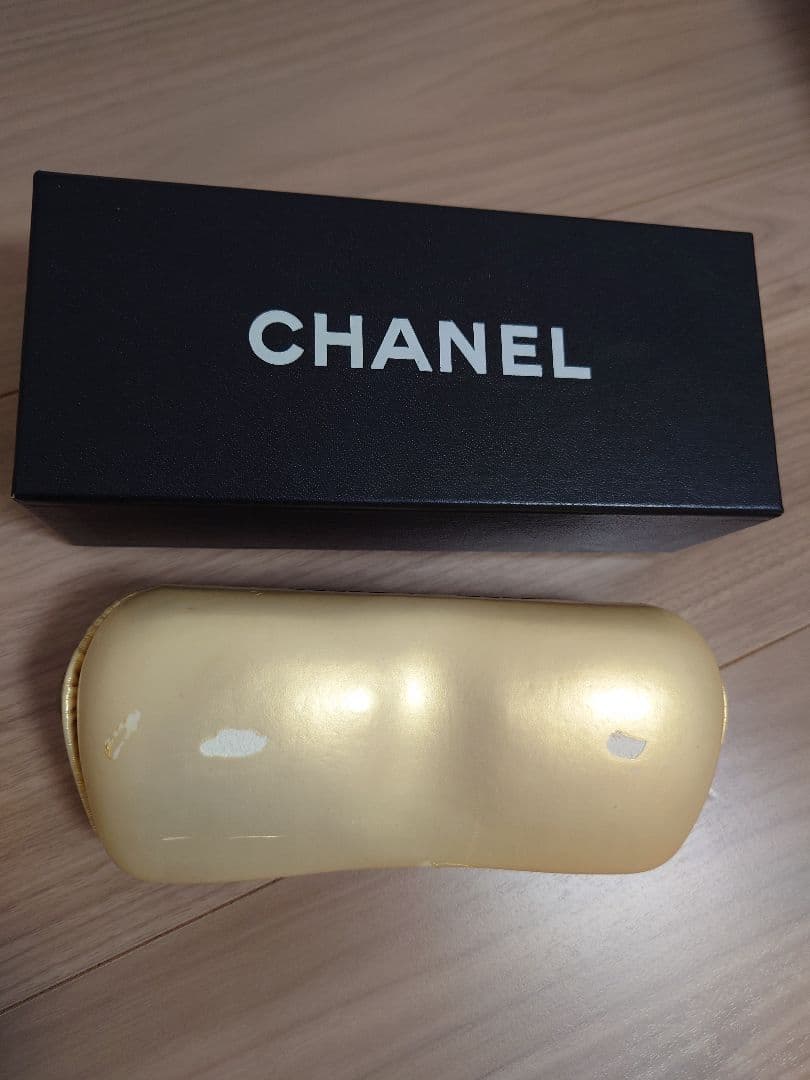 CHANEL グラデーションピンク サングラス　歪みあり