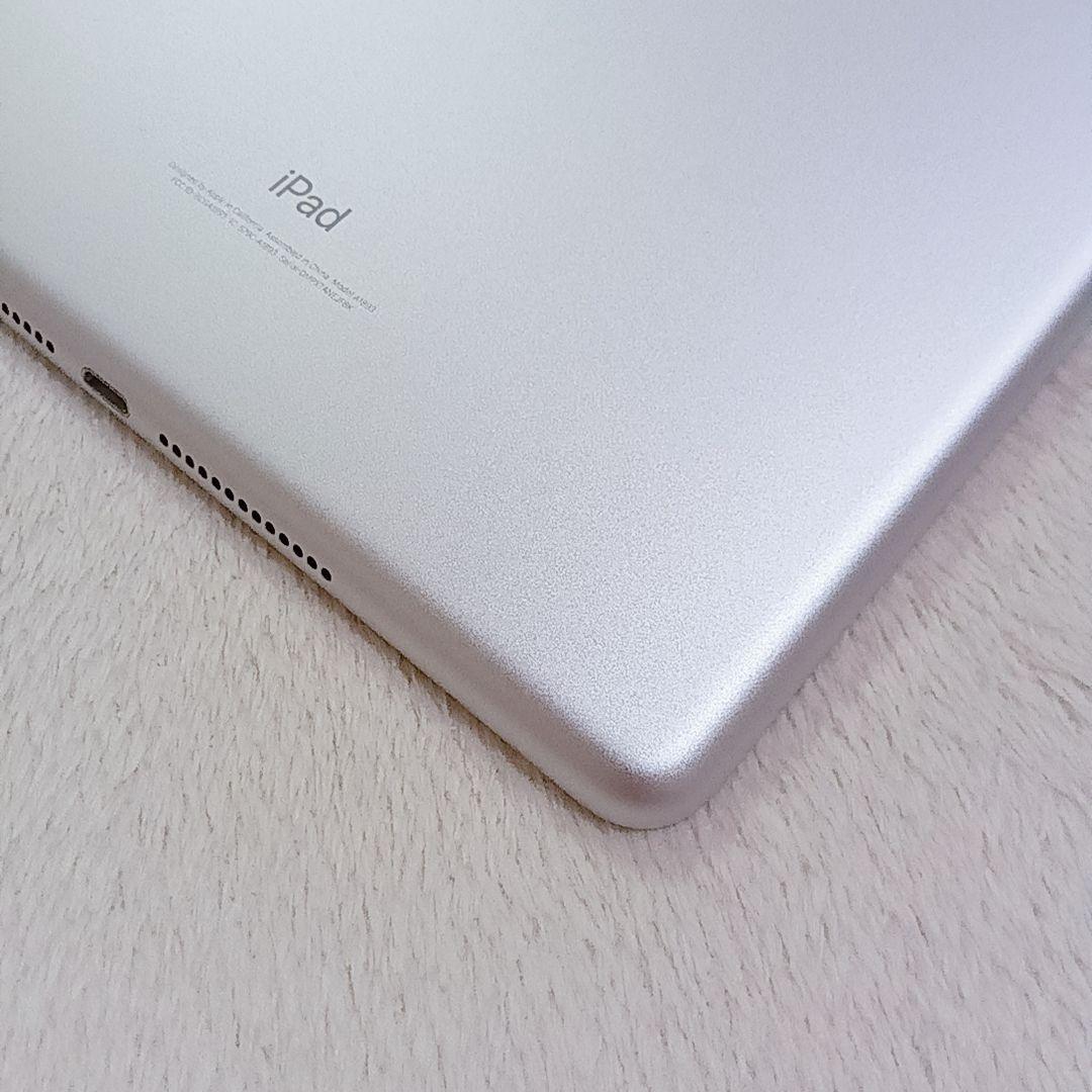 iPad 第6世代 32GB Wi-Fiモデル A1893