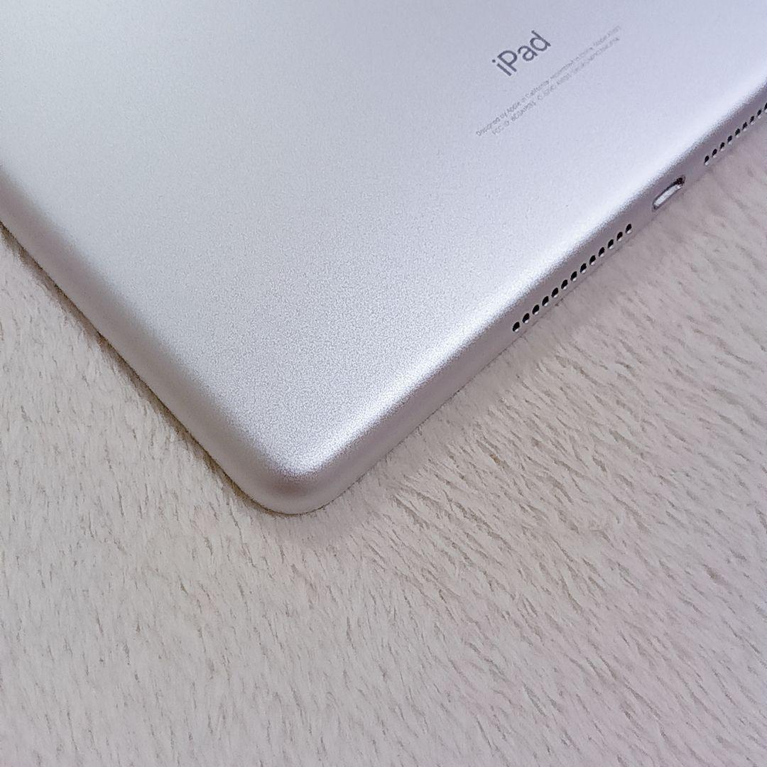 iPad 第6世代 32GB Wi-Fiモデル A1893