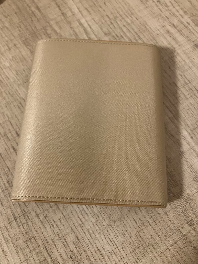 プラダ　折り財布（1-P1）