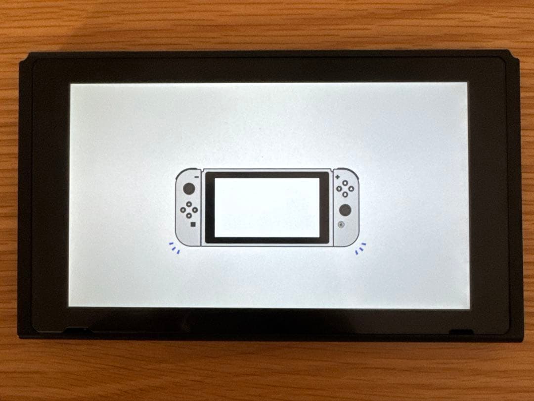 任天堂Switch2017年初期型(本体のみ)