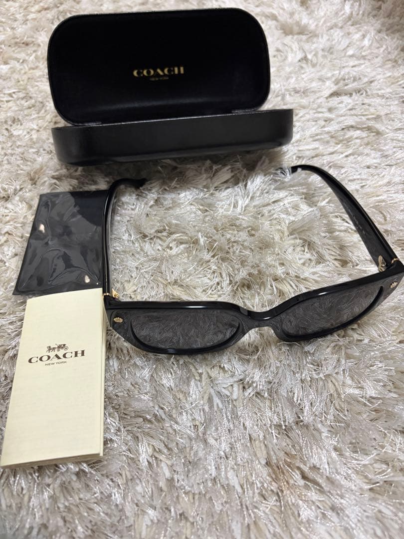 COACH ブラック サングラス ケース付き