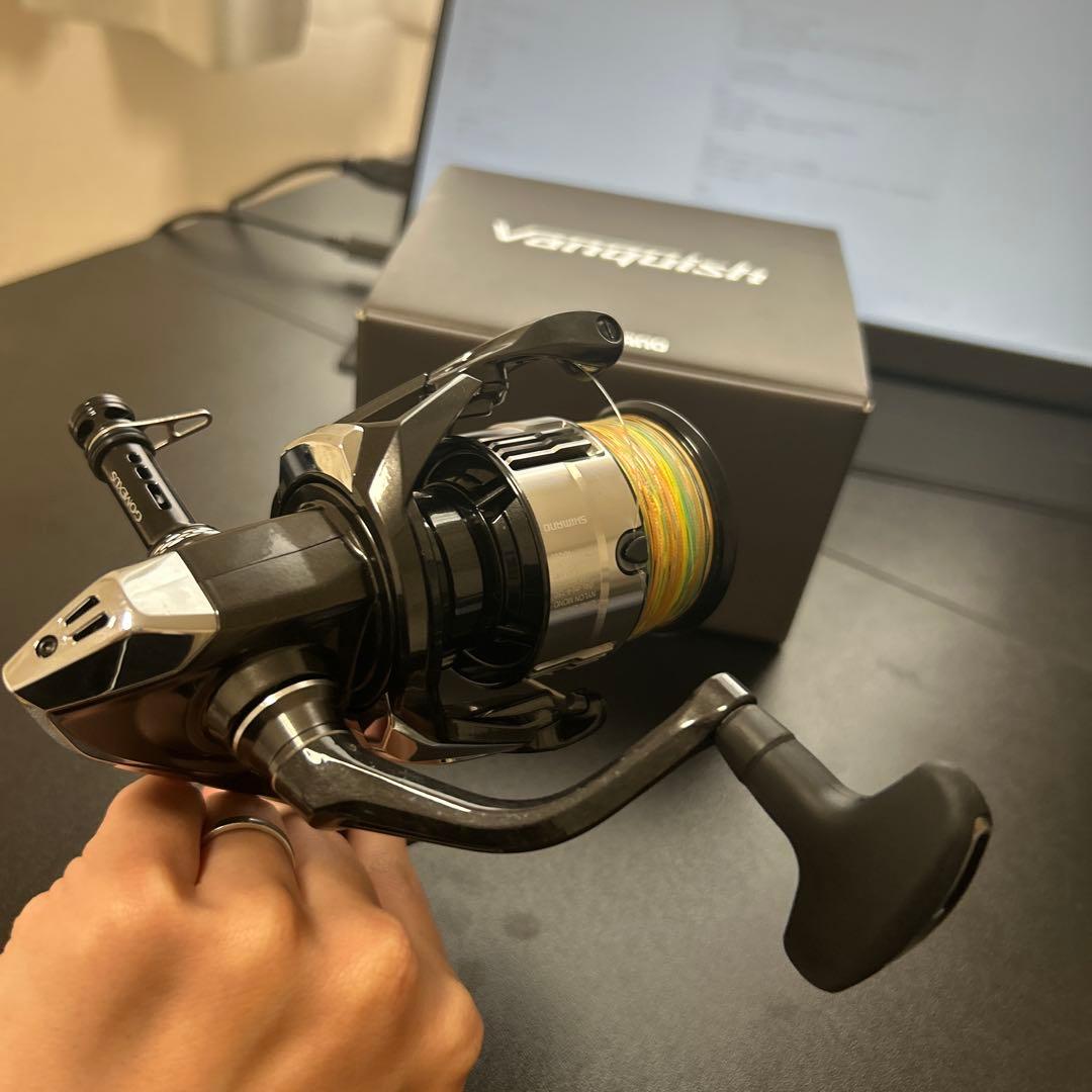 【超美品】23ヴァンキッシュ4000XG スピニングリール　リールスタンド付き