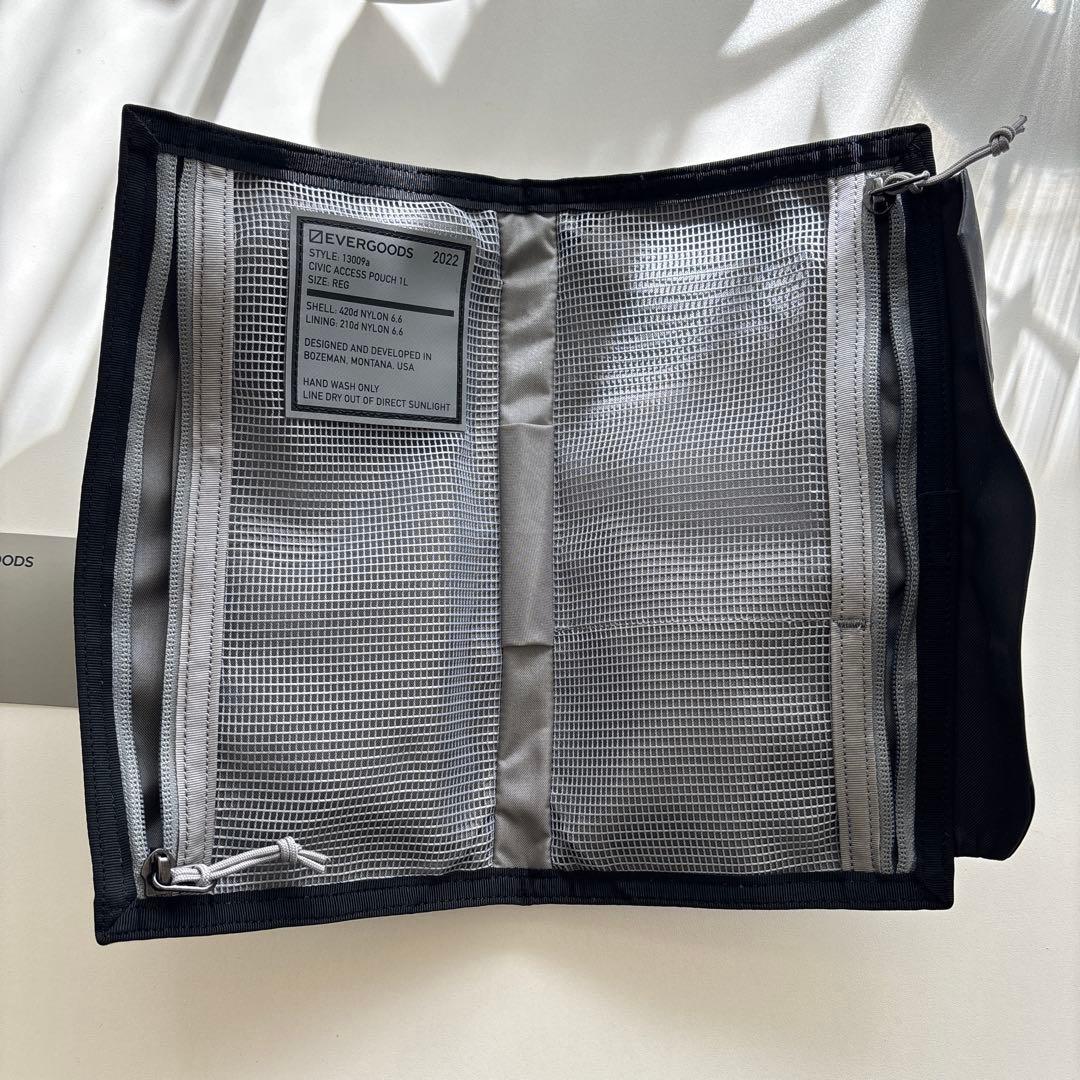 旅行かばん・小分けバッグ EVERGOODS CIVIC ACCESS POUCH 1L