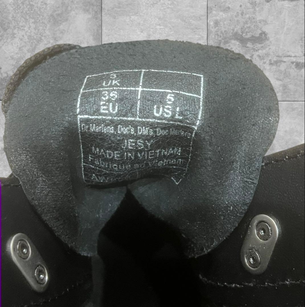 ★新品未使用★Dr.Martens ショートブーツ JESY 6ホール　定番