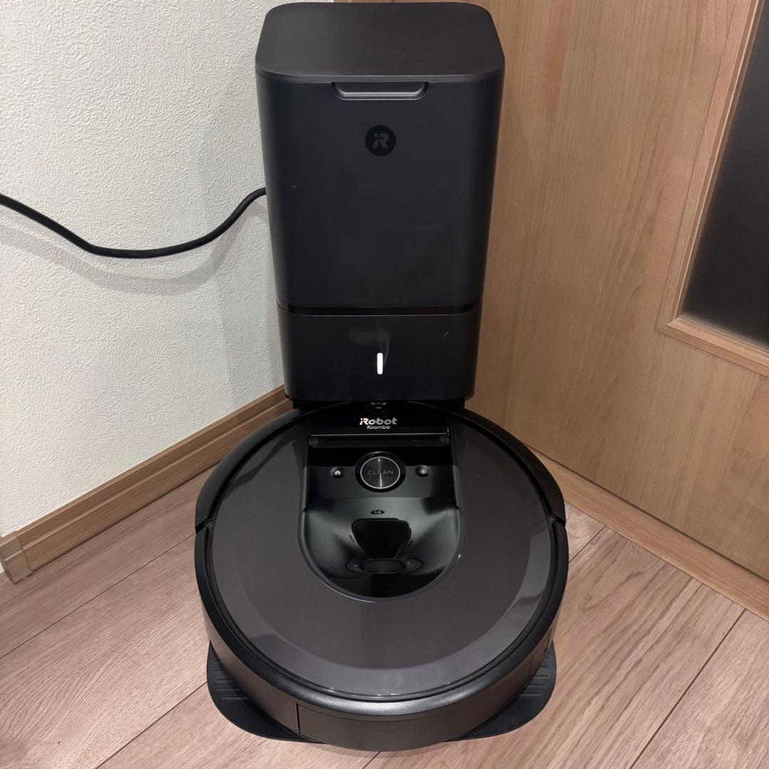 iRobot ルンバi7+ (Roomba i7+)　クリーンベース　付属品多数