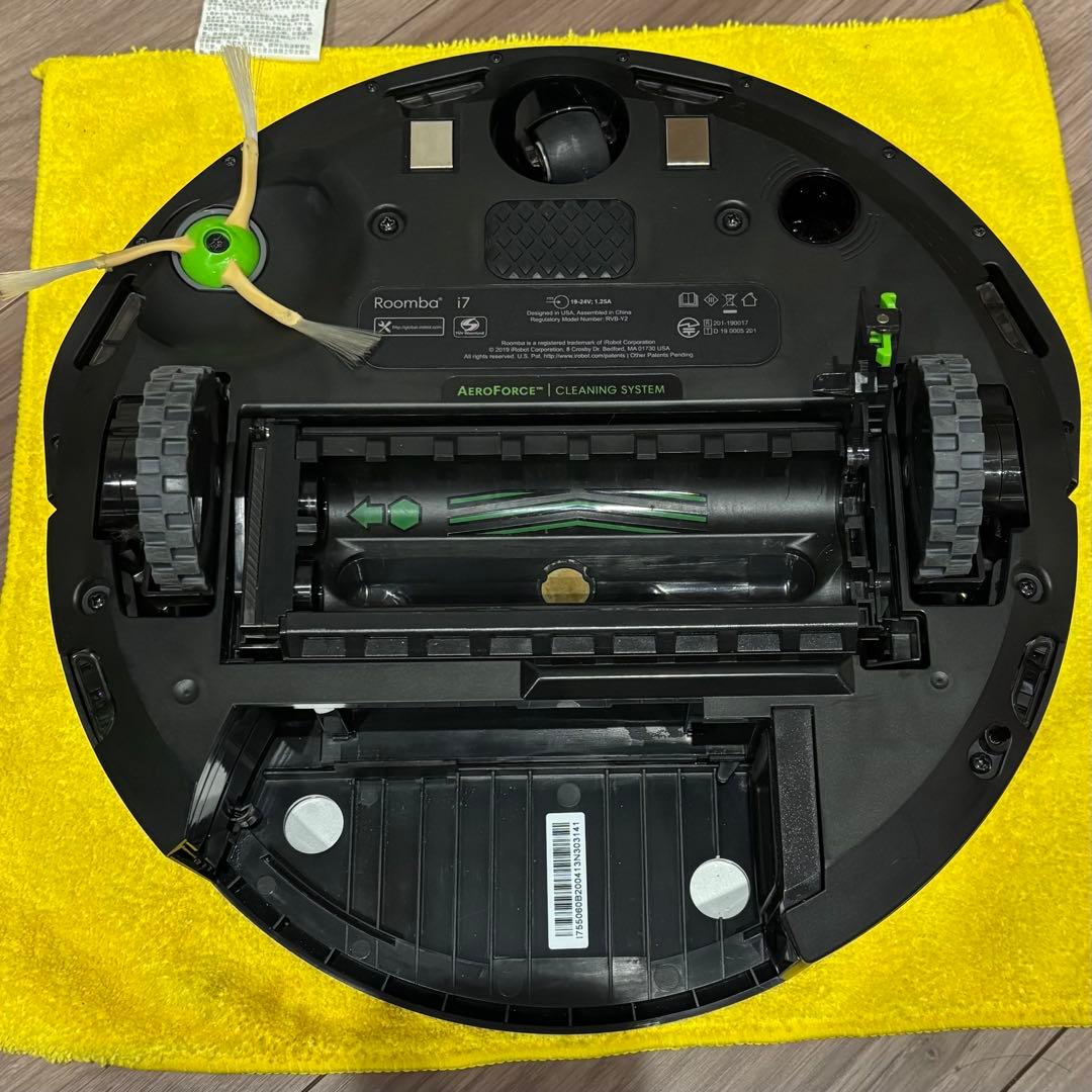 iRobot ルンバi7+ (Roomba i7+)　クリーンベース　付属品多数