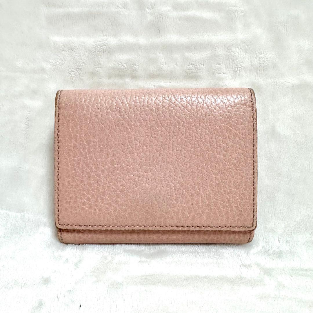 GUCCI ロゴ ピンクレザー三つ折り財布