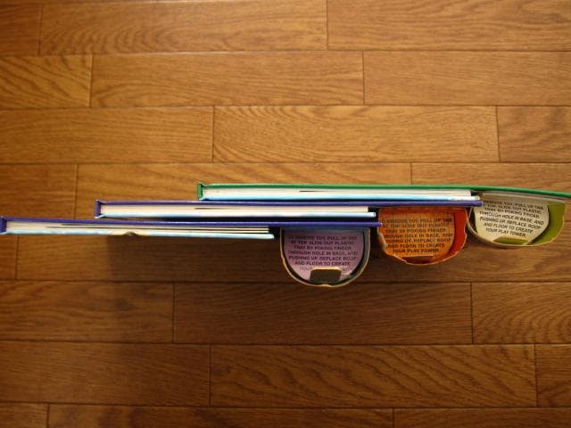 Playmobil Playtower　プレイモービル　人形付き　3冊セット