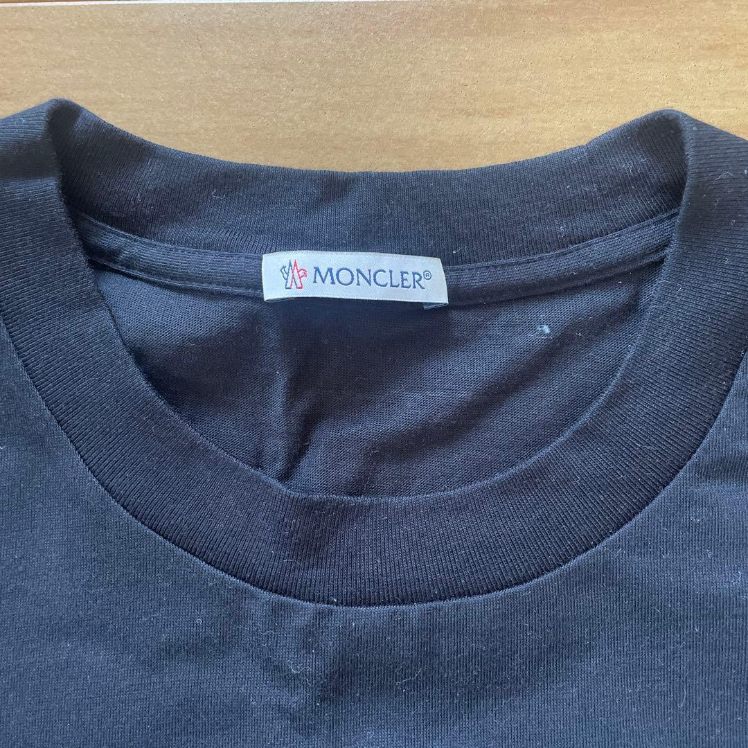 ほぼ新品　MONCLER ブラック ロゴ Tシャツ　XS