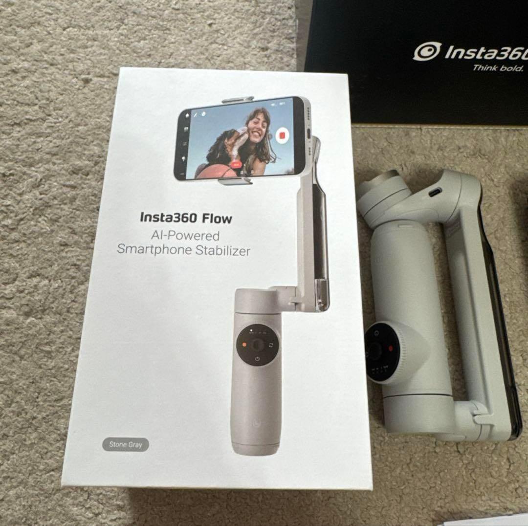 M*M様 Insta360 Flow 三脚付属