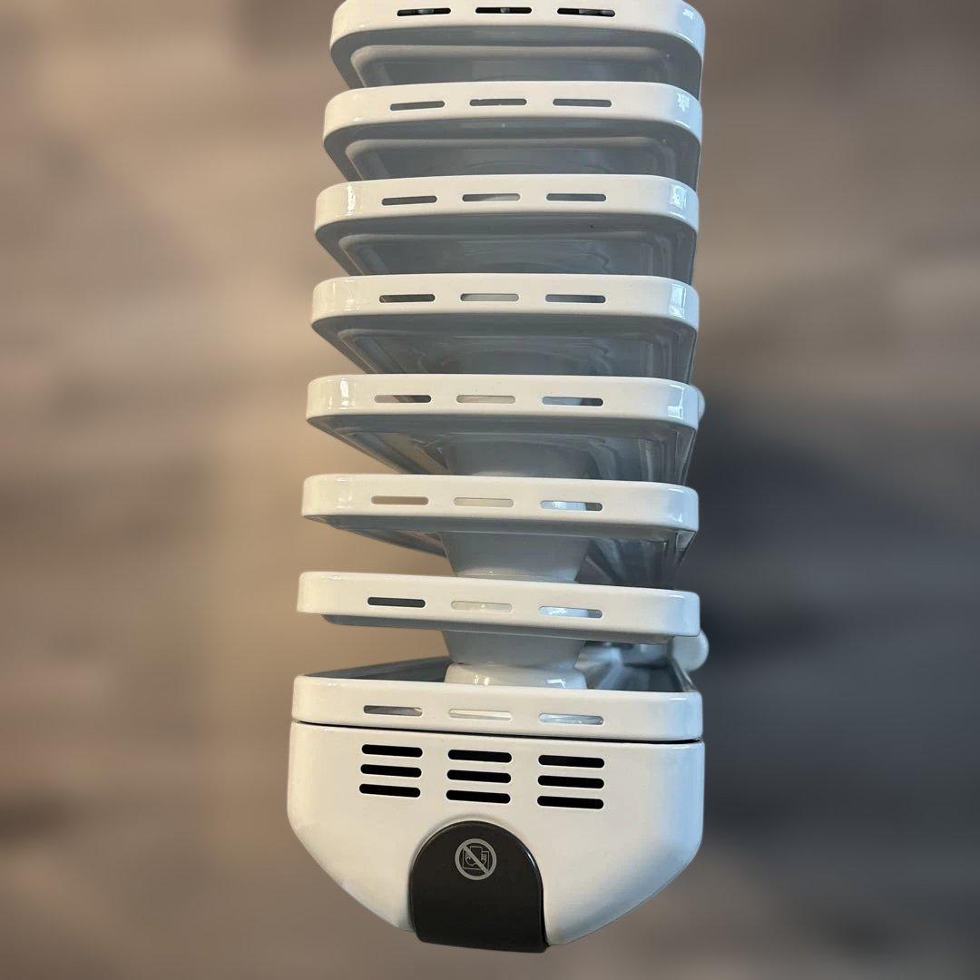 DeLonghi オイルヒーター ホワイト