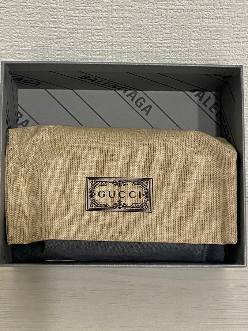 《激レア》GUCCI グッチ BALENCIAGA バレンシアガ 三つ折り財布