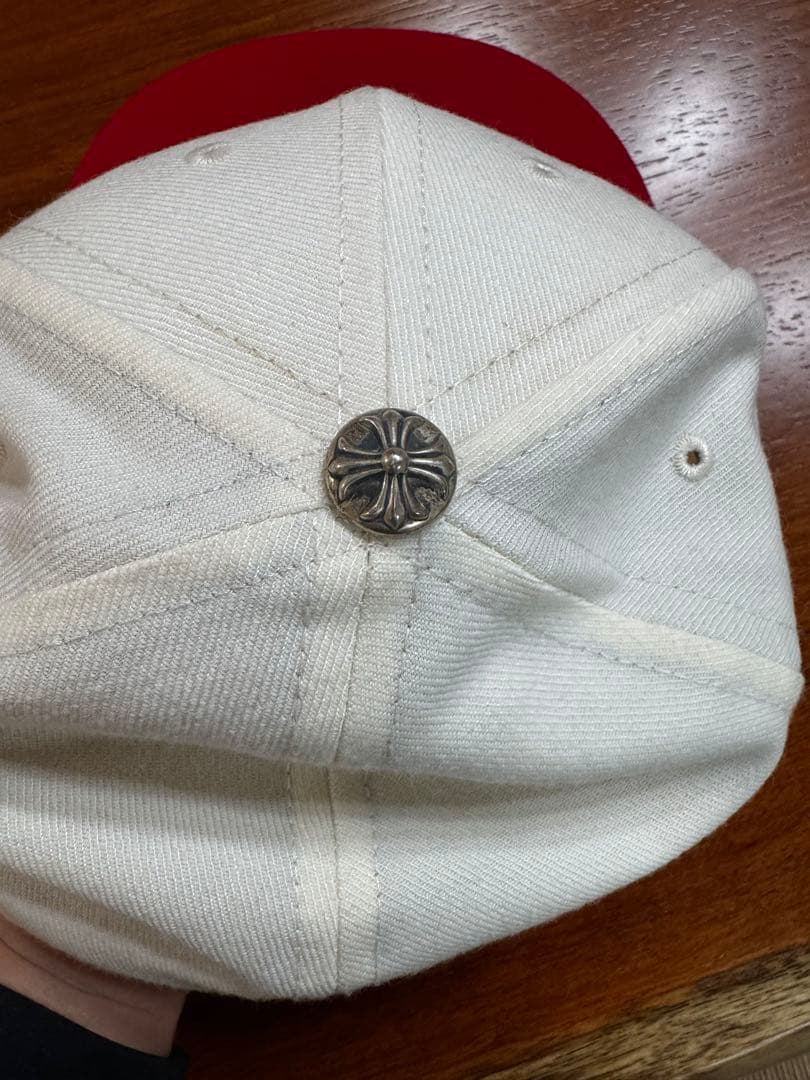 ハート刺繍 ベースボールキャップ 白赤