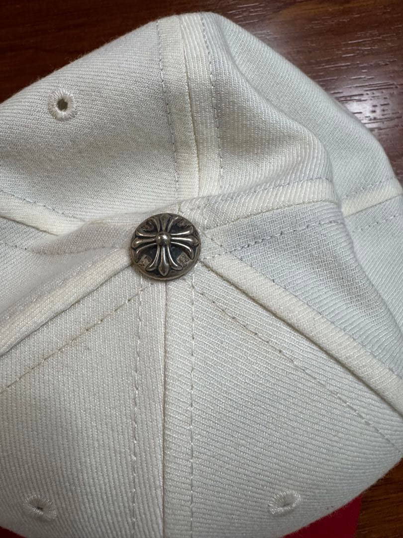 ハート刺繍 ベースボールキャップ 白赤