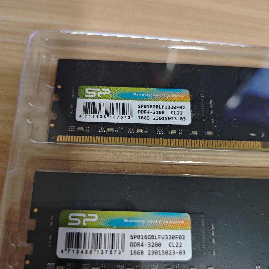 DDR4 3200 32GB PC4-25600 動作確認済 シリコンパワー製@