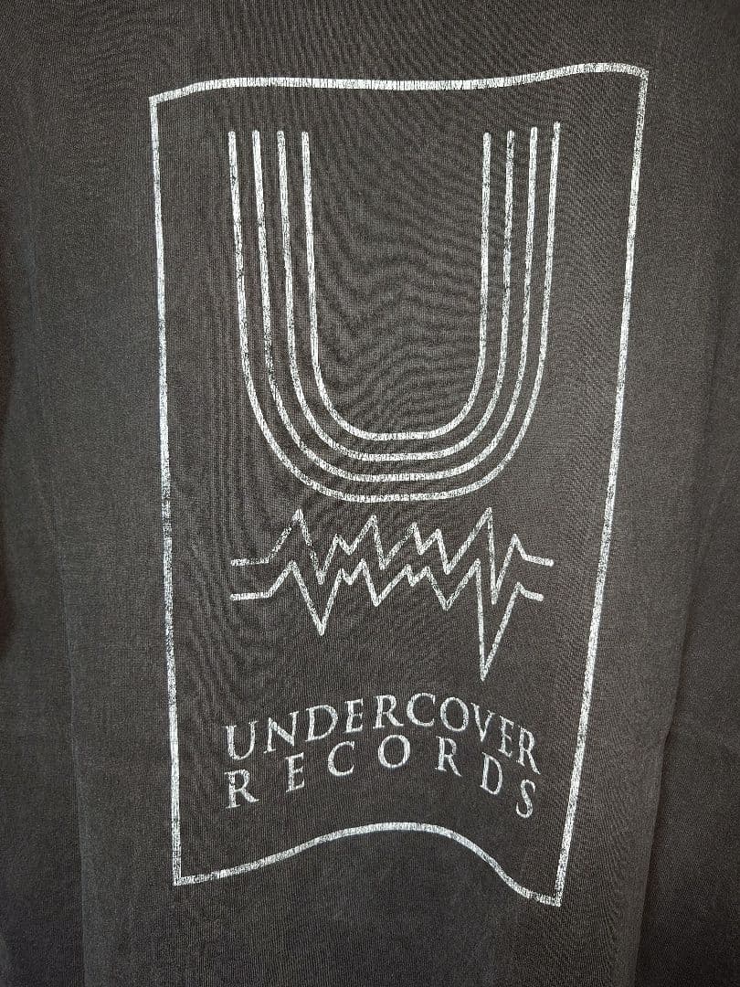 UNDERCOVER アンダーカバー Tシャツ