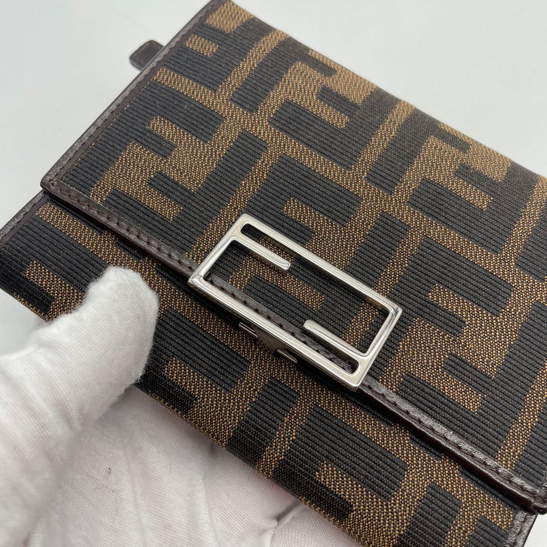 ☆新品未使用☆FENDI☆フェンディ☆三つ折り財布☆
