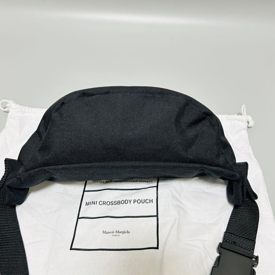 超美品 メゾンマルジェラ ボディバッグ 4ステッチ ステレオタイプ バムバッグ