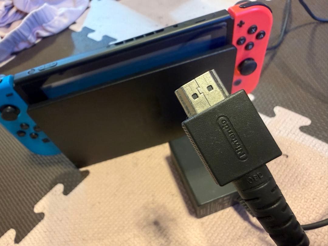 Nintendo Switch 本体 青/赤 Joy-Con 256GB SD