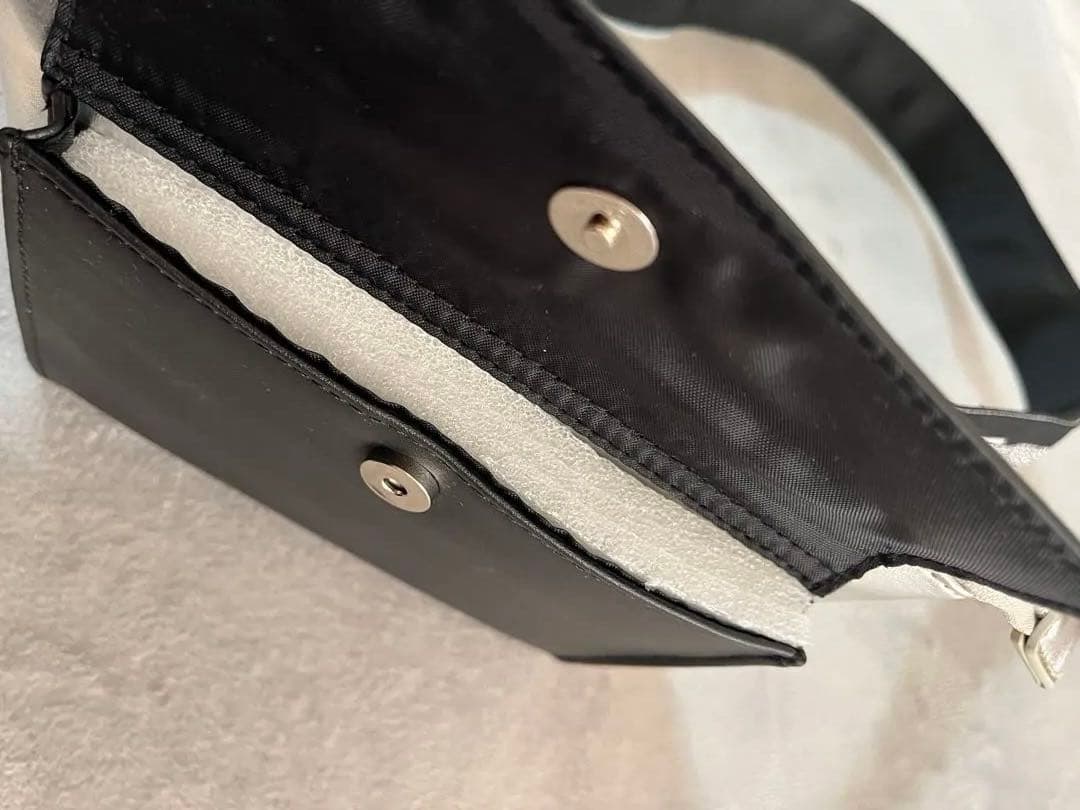 新品　LANVIN SPORT ボディバッグ ブラック・シルバー　ゴルフ