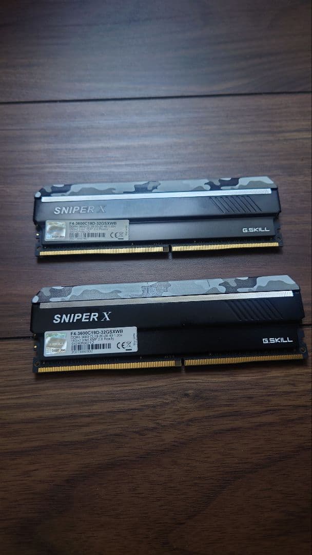 G.SKILL F4-3600C19D-32GSXWB 16GB×2